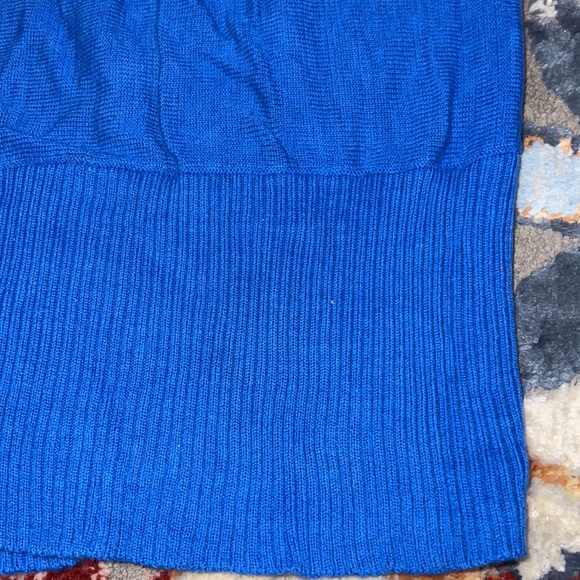 Long sweater oval neck! - Picture 3 of 5